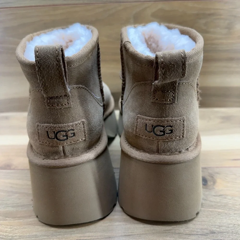 UGG New Height Ultra Mini Boots Womens 10 Platform Chunky‎ Chestnut Suede Fur
